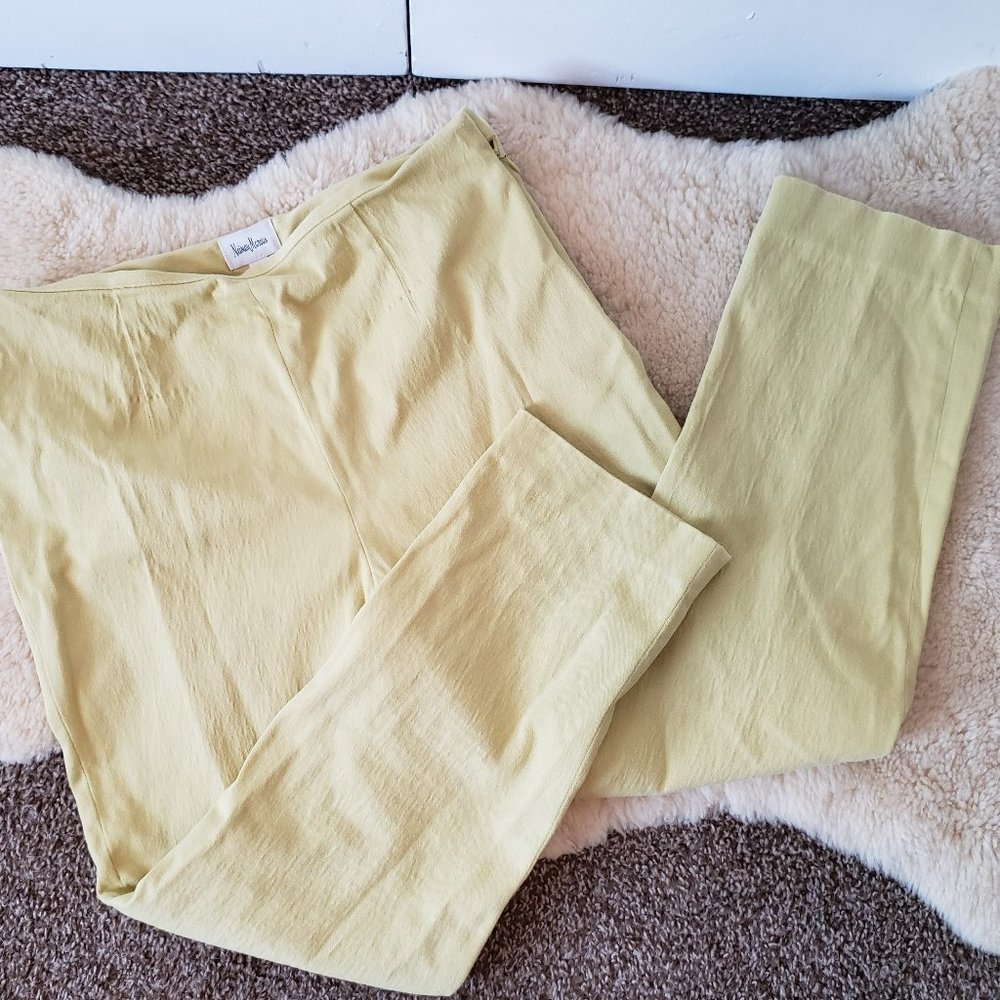 Audrey Hepburn cigarette pants in light green-10